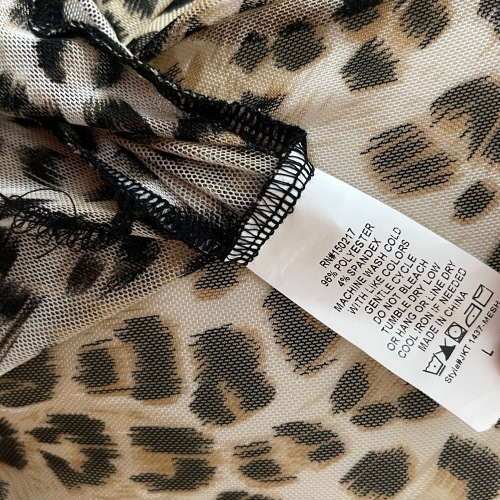 Sheer Leopard Print Button-Up Women's Blouse Top Party Casual Chic Coquette - Picture 6 of 6